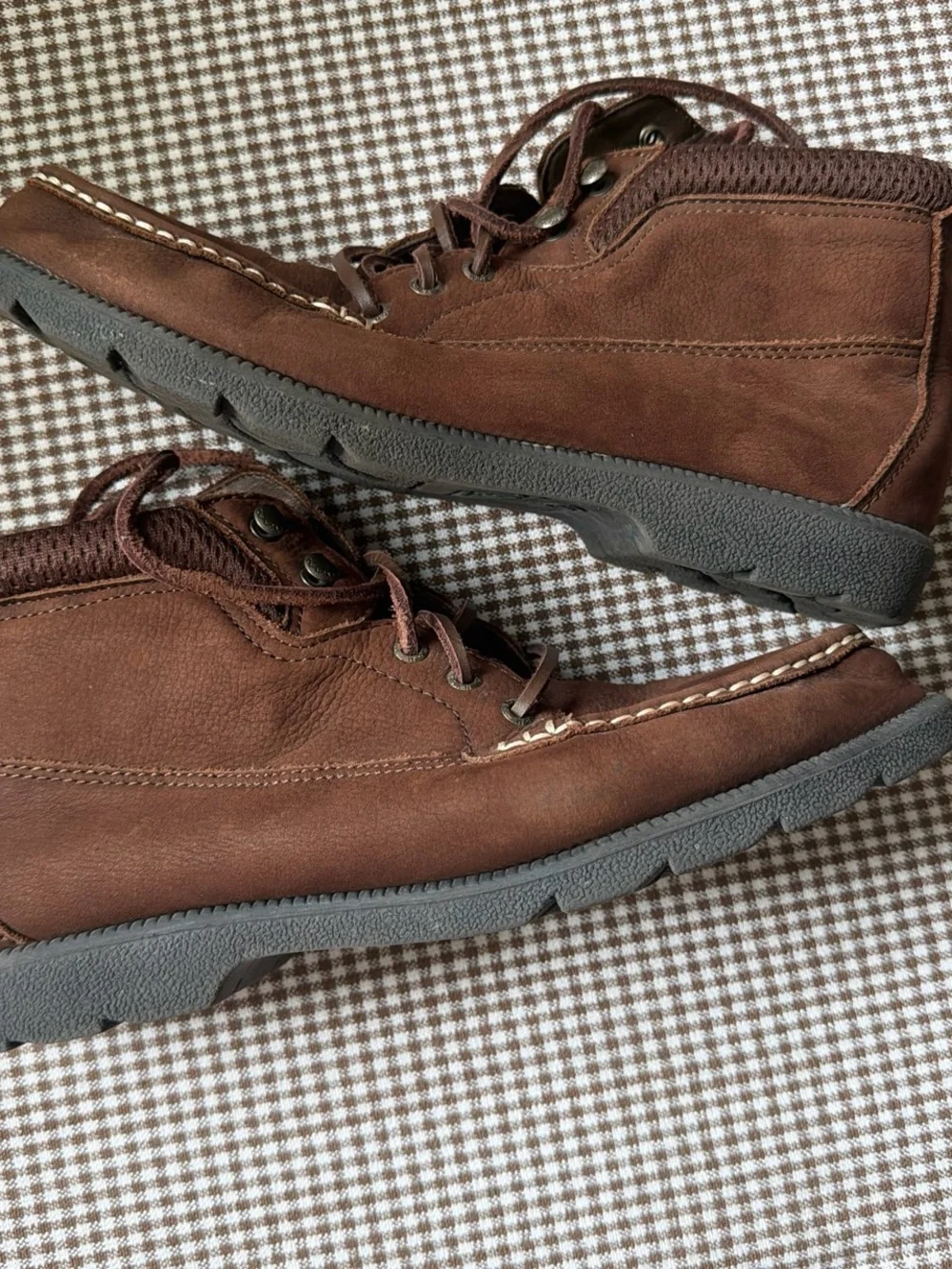 Thom McAn Men's Dark Brown Leather Chukka Boots